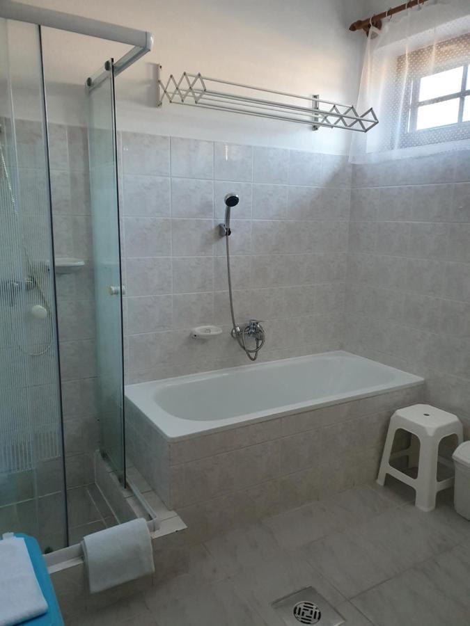 Gala Panzio Hotel Simontornya Ngoại thất bức ảnh